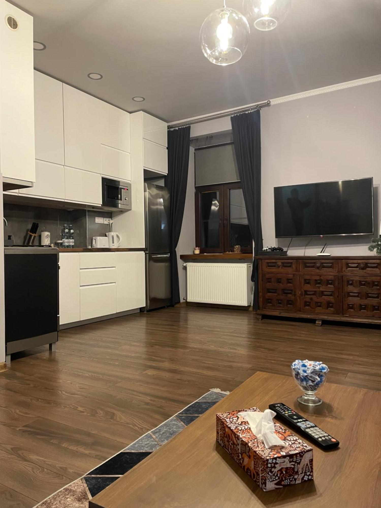 Apartamenty Luczkowskiego Z Widokiem Na Studnie 4 Chełm Exterior foto